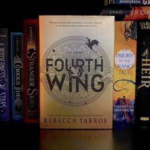 Fourth Wing - Rebecca Yarros